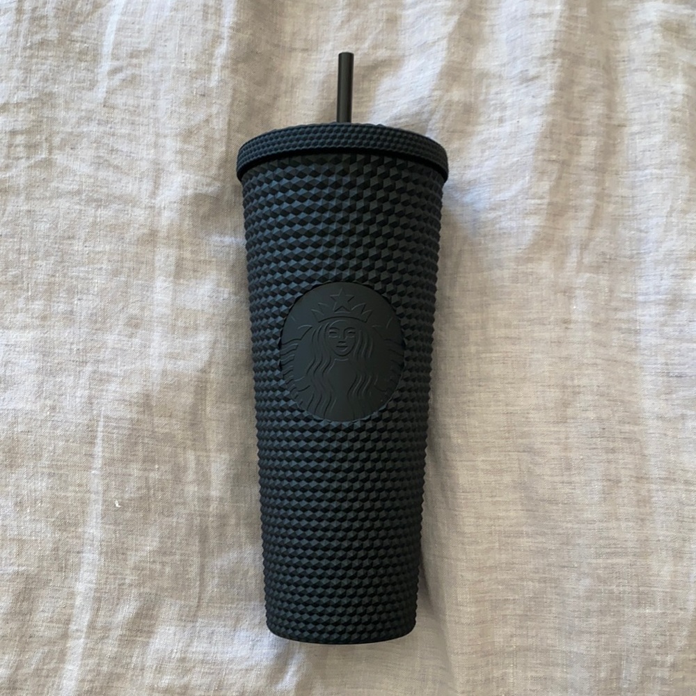 STARBUCKS - Venti matte black studded tumbler!